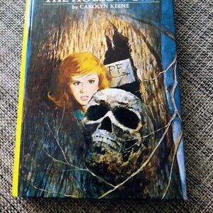 Nancy Drew The Message in the Hollow Oak Nancy Keene Vintage 1972
